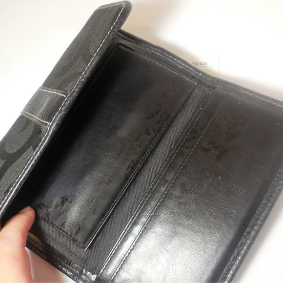 Wallet Black Textile Trifold with checkbook - Picture 5 of 6